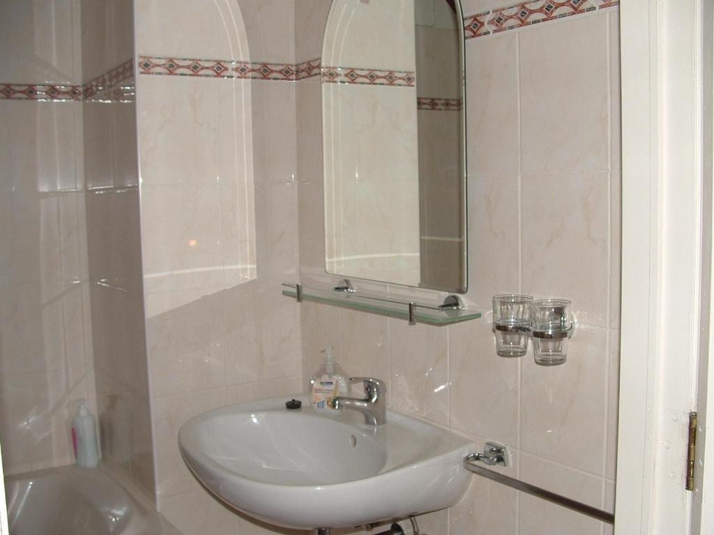 B&B Bij Lieve En Jos Hasselt Rom bilde