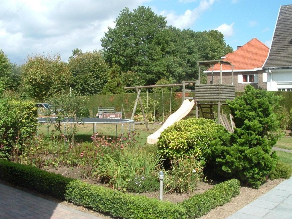 B&B Bij Lieve En Jos Hasselt Eksteriør bilde